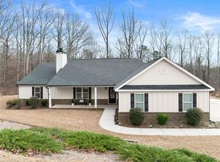 561 Oconee Ln, Commerce, GA 30529