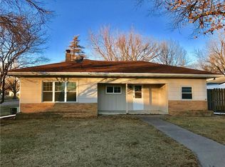 102 E Iowa St, Monroe, IA 50170