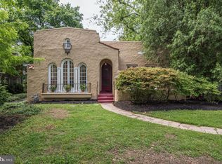 3518 Raymond St, Chevy Chase, MD 20815
