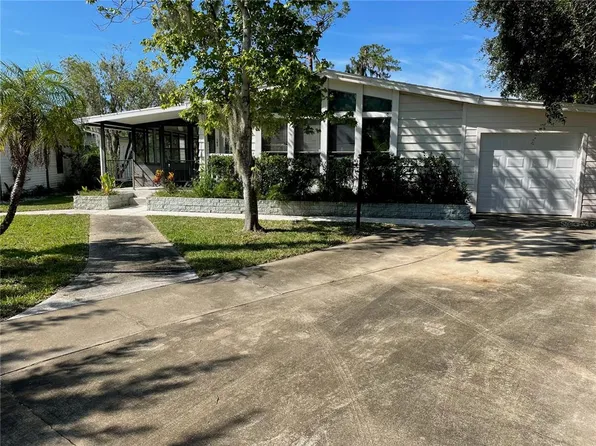 143 Apache Ct, Oak Hill, FL 32759
