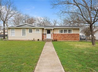 4233 Mitchell Rd, Waco, TX 76710