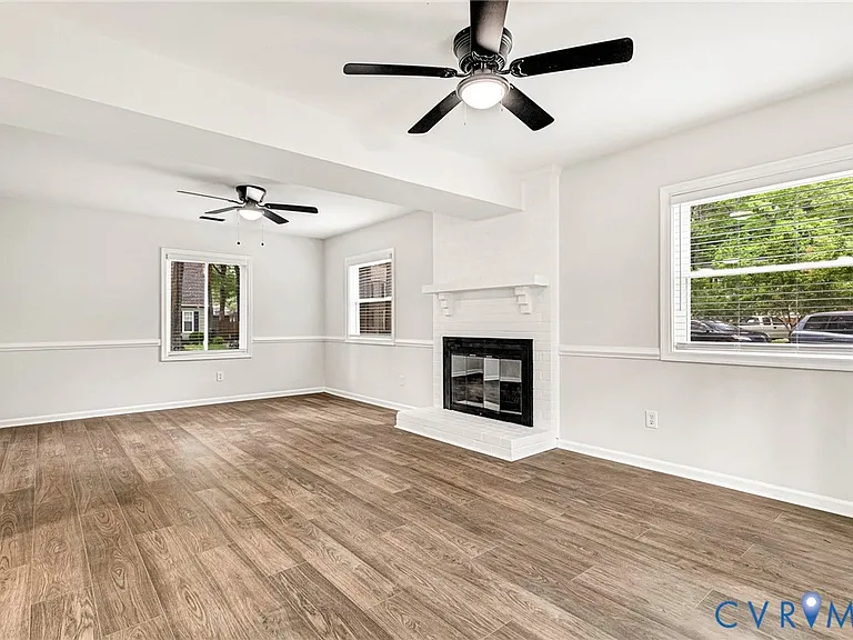 9015 Covewood Rd — Photo 23