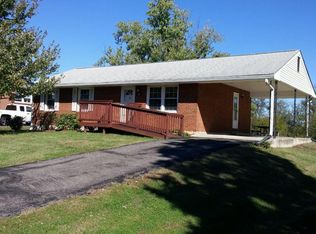 5203 Florist Rd, Roanoke, VA 24012