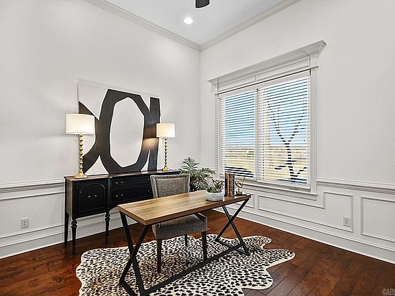 3rd image of 1701 Kruse Loop