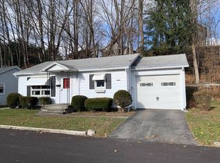 27 N Belmont Cir, Oneonta, NY 13820