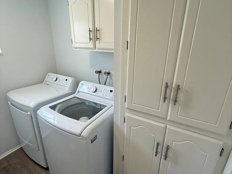 Sierra Ridge Apartments