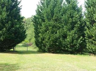 275 Applebark Ln, Inman, SC 29349