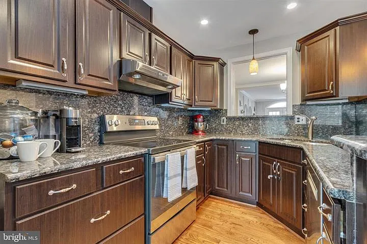 3956 Valley Ridge Dr — Photo 9