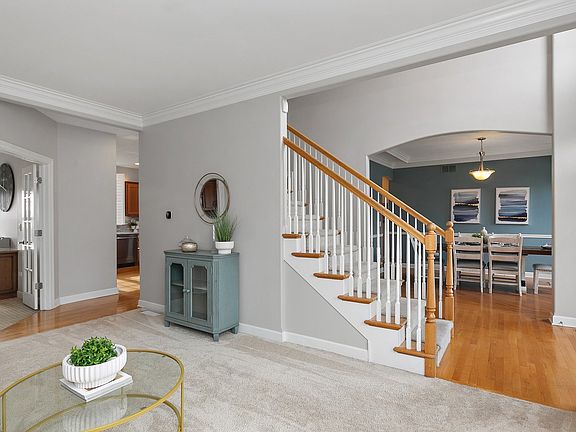 4th image of 5627 Rosinweed Ln