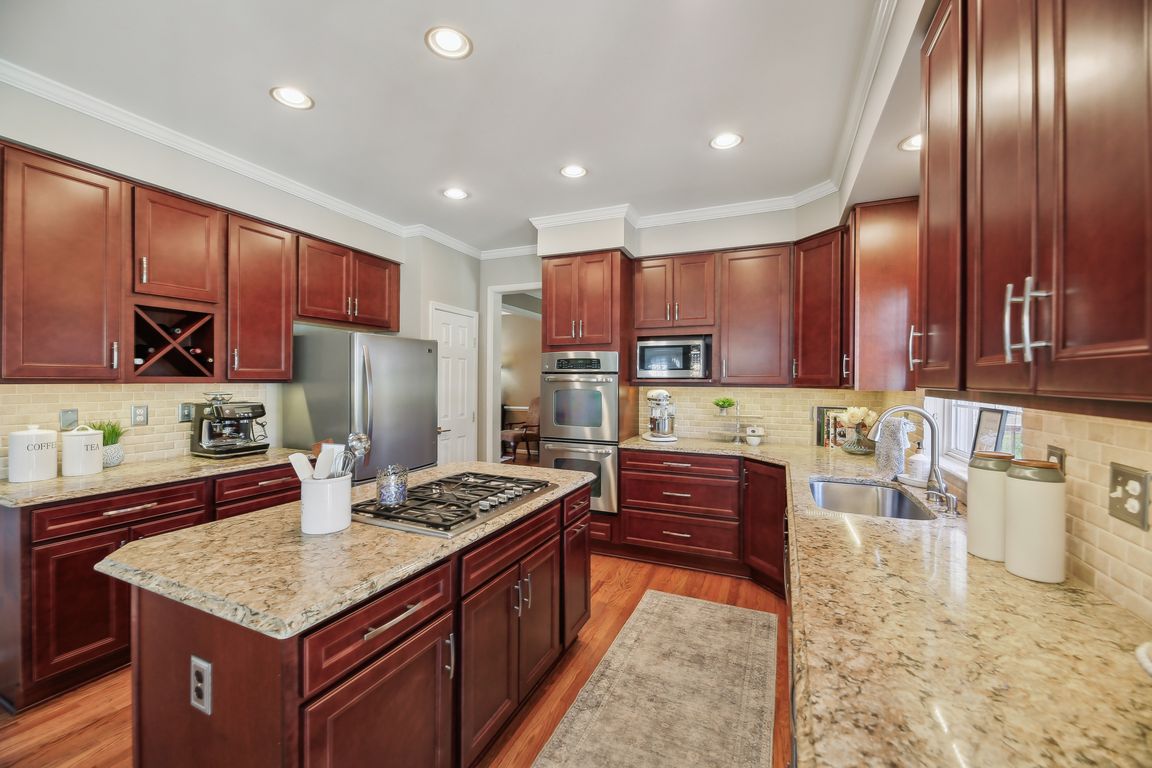 Crosscut Way-014.jpg