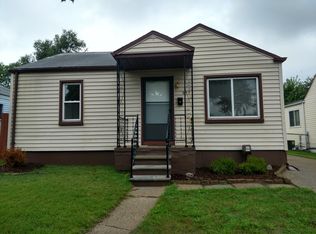 693 E Coy Ave, Hazel Park, MI