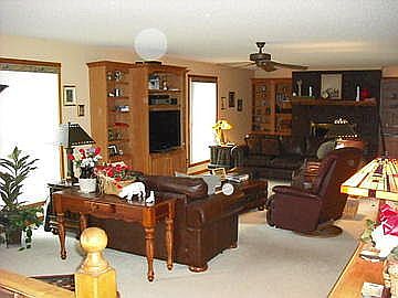 3rd image of 14396 Rolling Hills Dr