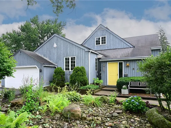 125 Baker St, Berea, OH 44017