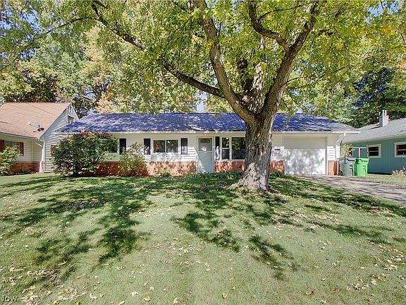 2nd image of 477 Linwood Dr