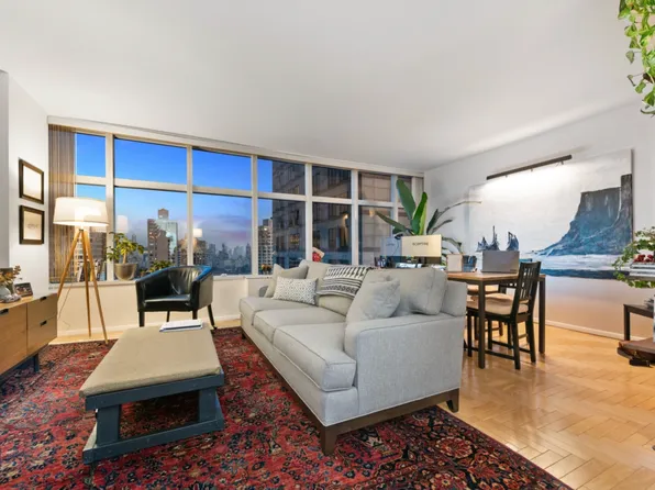 160 West 66th Street image 1 of 5