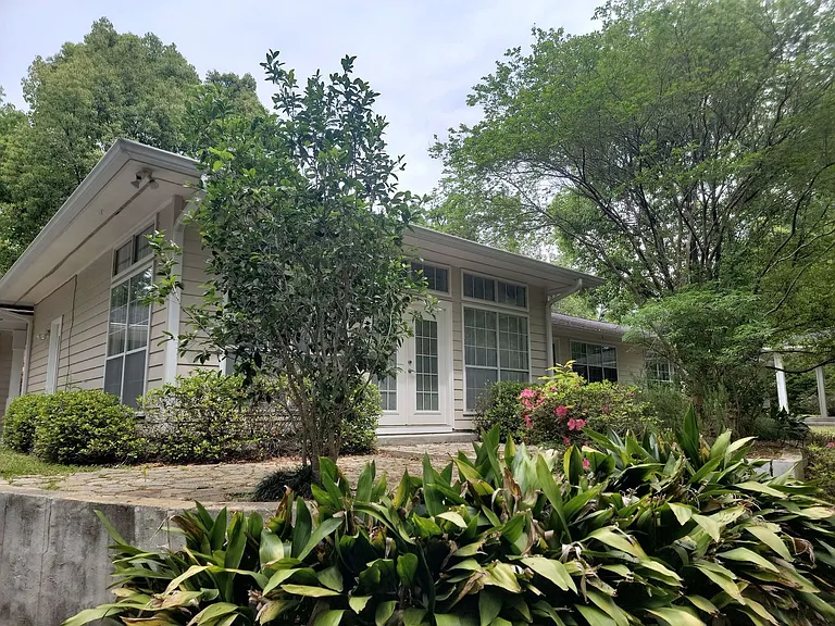 6509 Shore Dr — Photo 3