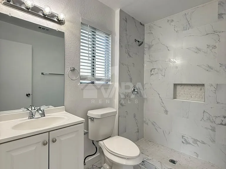 415 Solar Dr — Photo 13