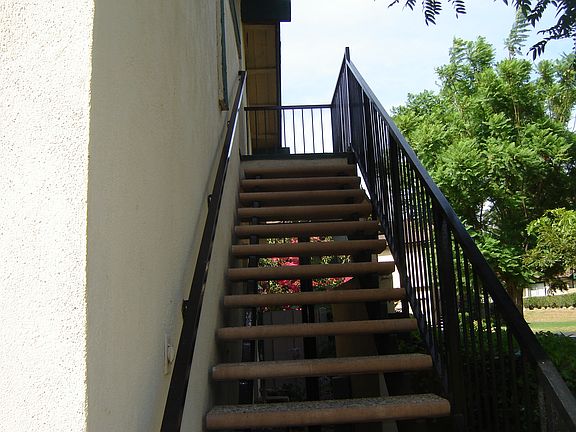 2nd image of 1725 N Willow Woods Dr Unit C