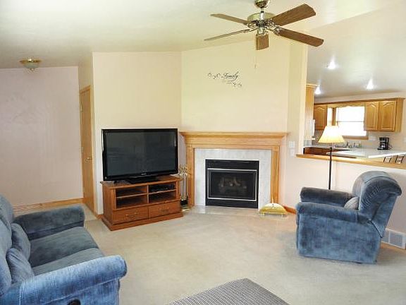 5th image of 1306 N Carrington Ln