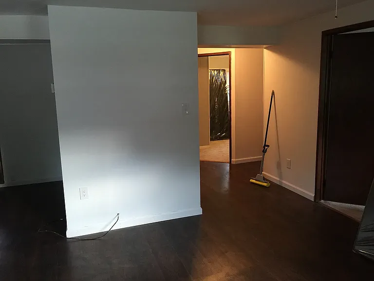 2 Marion Ave — Photo 6