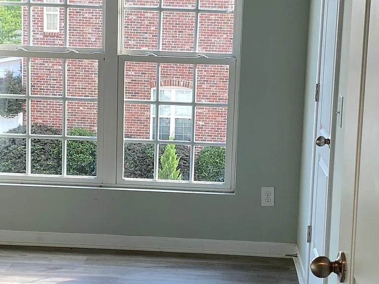 9529 Longstone Ln — Photo 18
