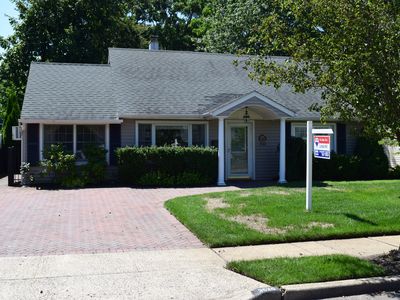 3520 Princeton Dr N, Wantagh, NY, 11793