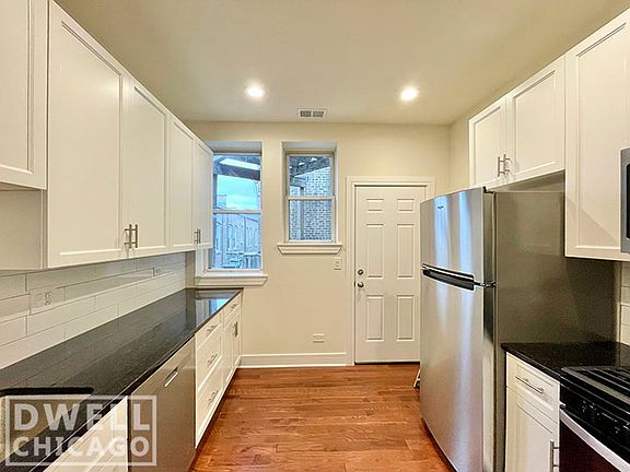 2nd image of 1145 W Lunt Ave #1159-2