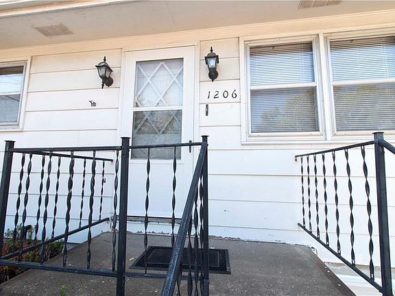 3rd image of 1206 S 36th St