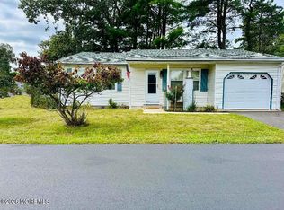 58 Chelsea Drive #70, Manchester, NJ 08759