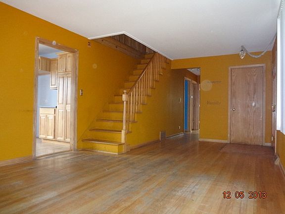 2nd image of 416 N Prater Ave