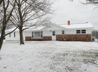 35608 Margurite Ln, Paw Paw, MI 49079