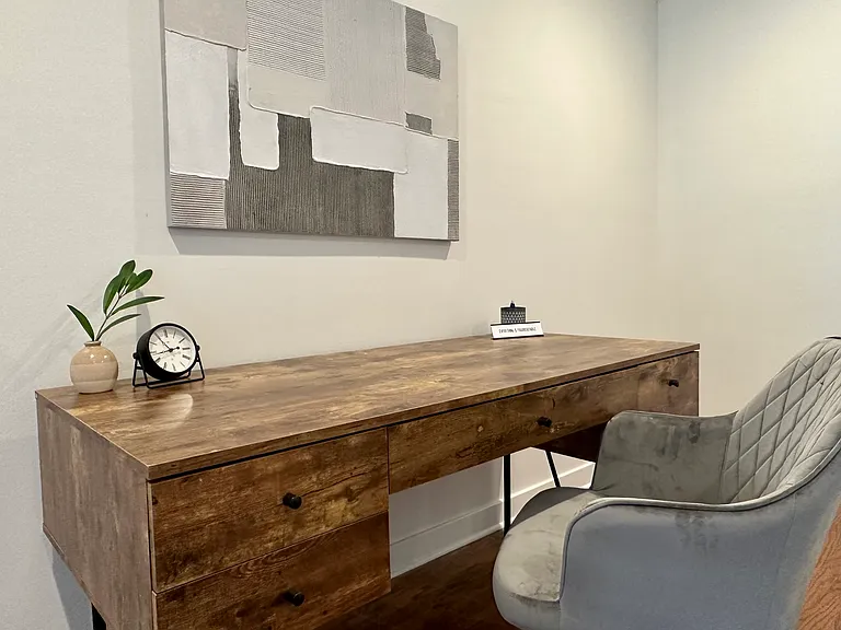 515 E Capitol Ave #103 — Photo 17