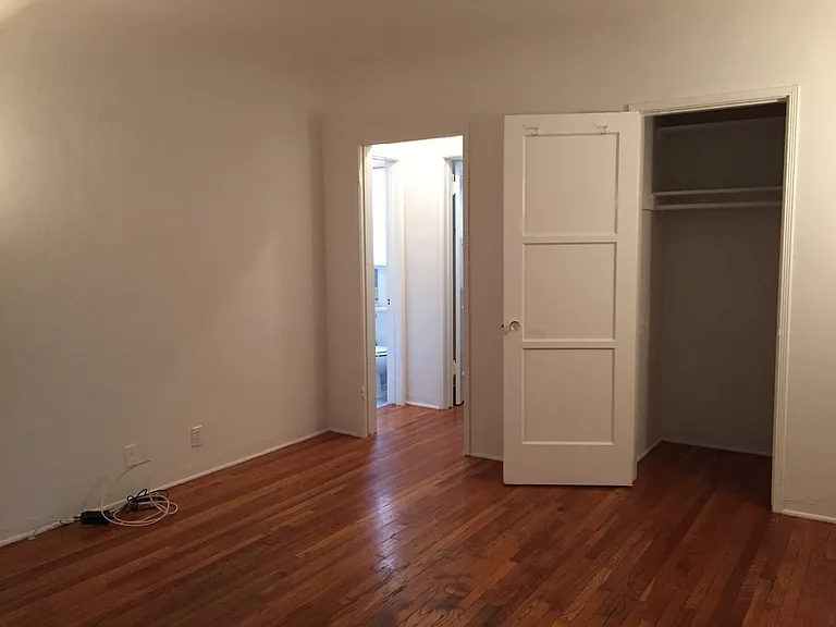 10724 Camarillo St #10724 — Photo 11