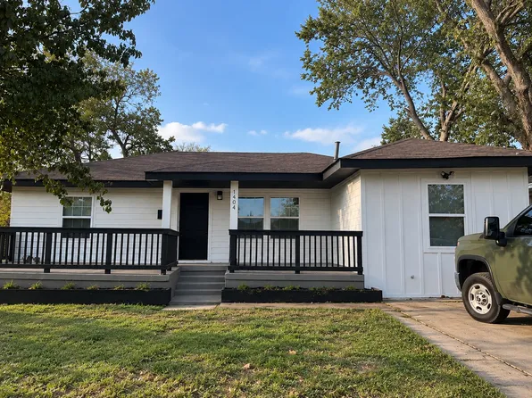 1404 NW Logan Ave, Lawton, OK 73507