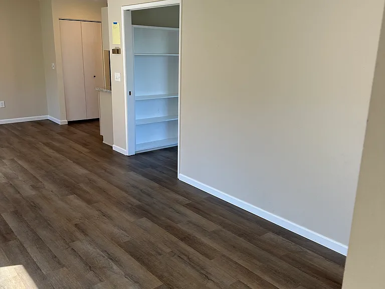 331 23rd St NE — Photo 19