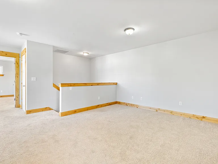 2781 Renee Way — Photo 23