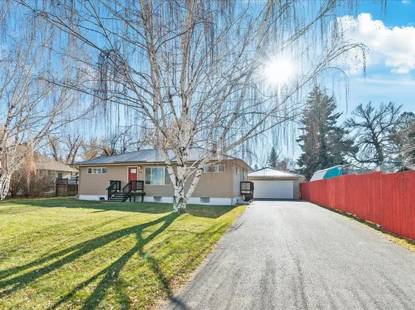 810 Cottonwood Ave, Deer Lodge, MT 59722