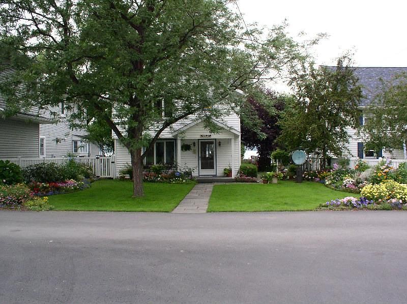 1st image of 3494 Sandy Beach Dr