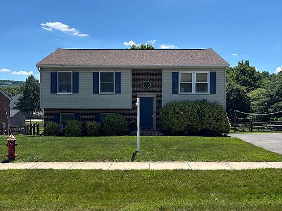 2nd image of 73 Amanda Dr