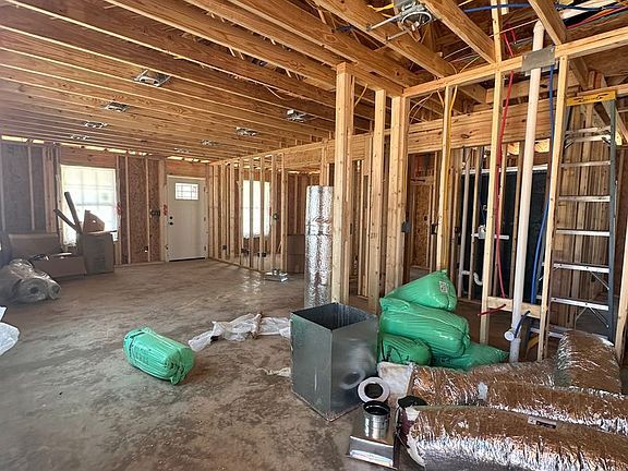 3rd image of 1528 Hallway Dr