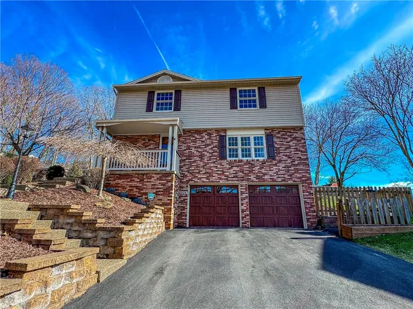 5024 Hull Dr, Bethel Park, PA 15102