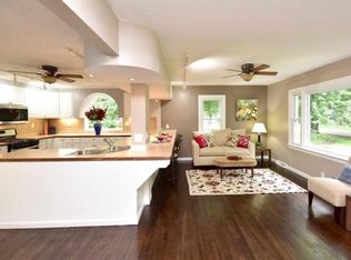 2080 Echo Rd, Stow, OH 44224