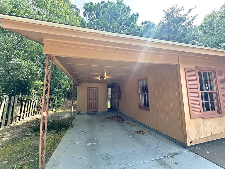 5452 Ardell Dr — Photo 4