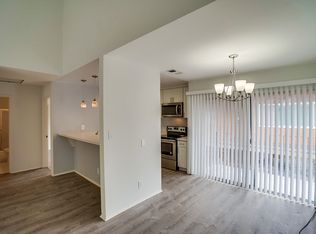 461 Almond Ave APT 4, Long Beach, CA 90802