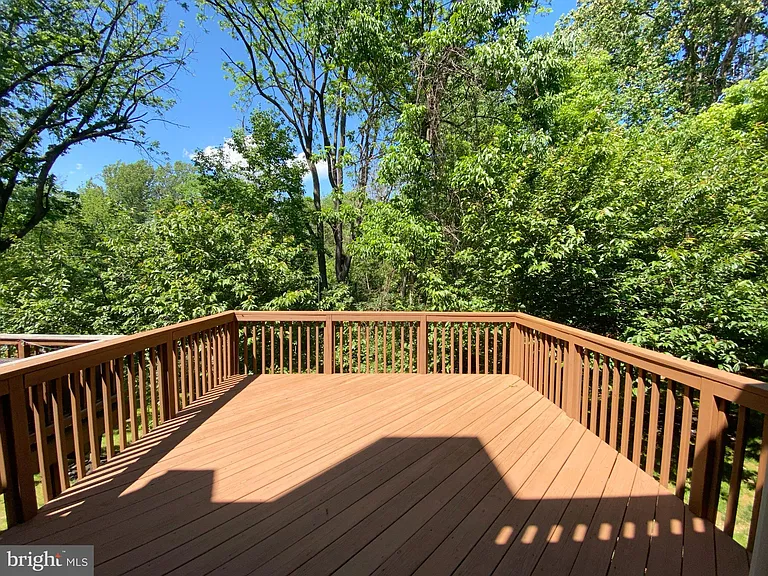326 Brigade Ct — Photo 10