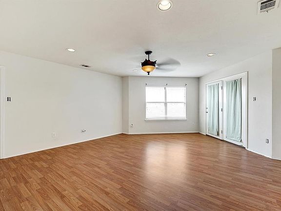 5th image of 1804 Prospect Ln