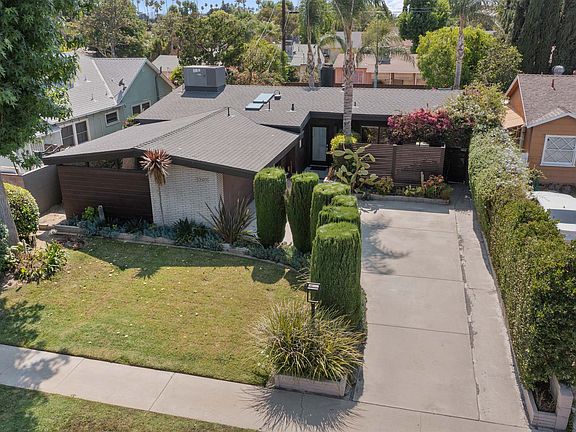 3rd image of 7309 Leescott Ave
