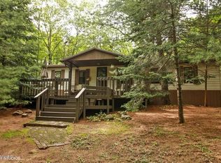 14430 Grand Beach Rd, New Buffalo, MI 49117