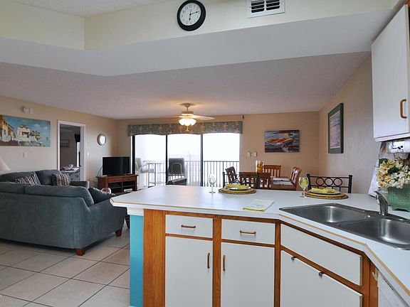 5th image of 3170 Ocean Shore Blvd #4040