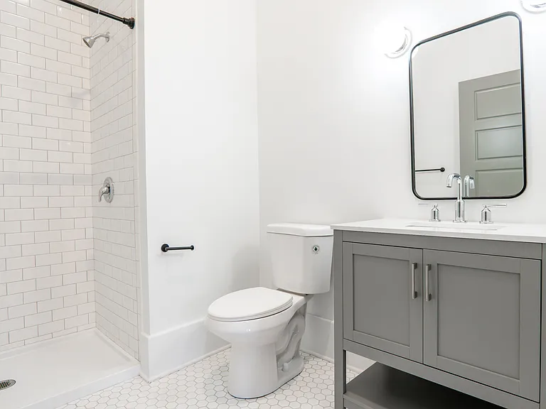 4402 Butler St #101 — Photo 3